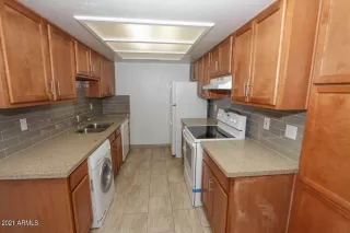 Photo #3: 6237941 Listing