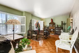 Photo #2: 6237976 Listing