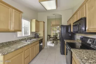 Photo #6: 6238048 Listing 