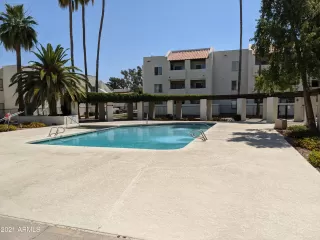 Photo #2: 6238199 Listing