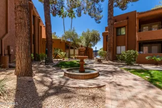 Photo #6: 6238206 Listing