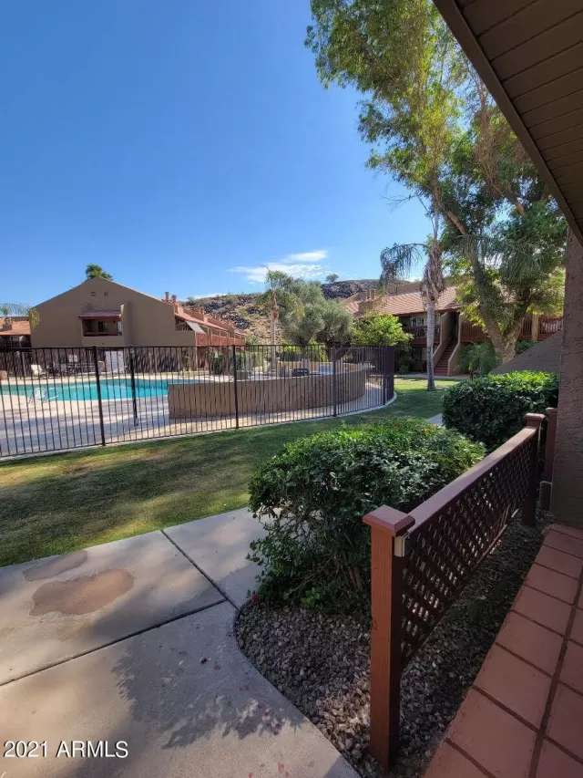 MLS: 6238287 Condo For Sale