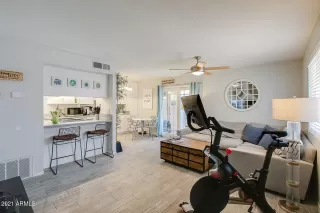 Photo #3: 6238469 Listing 