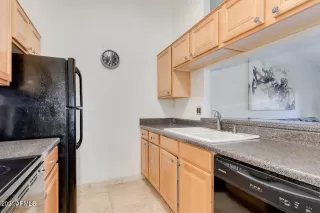 Photo #6: 6238481 Listing