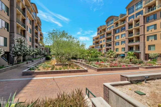 MLS: 6238570 Condo For Sale
