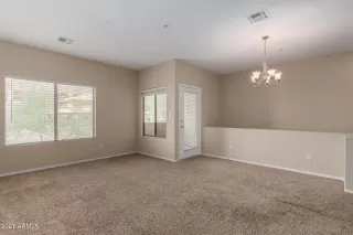 Photo #5: 6238602 Listing 