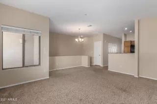 Photo #6: 6238602 Listing 