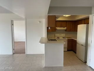 Photo #2: 6238610 Listing