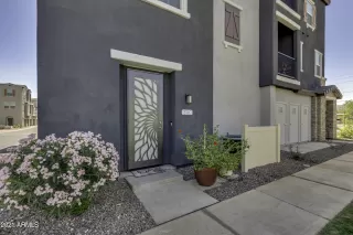 Photo #2: 6238644 Listing