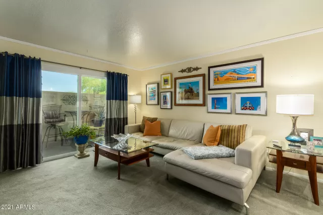 MLS: 6238662 Condo For Sale