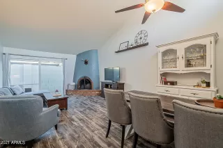 Photo #2: 6238788 Listing