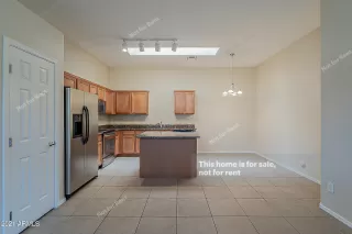 Photo #5: 6238814 Listing