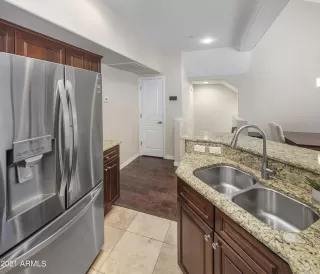 Photo #6: 6239051 Listing