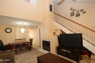 Photo #4: 6239368 Listing