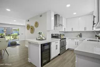 Photo #1: 6239381 Listing 