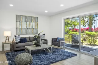 Photo #2: 6239381 Listing 