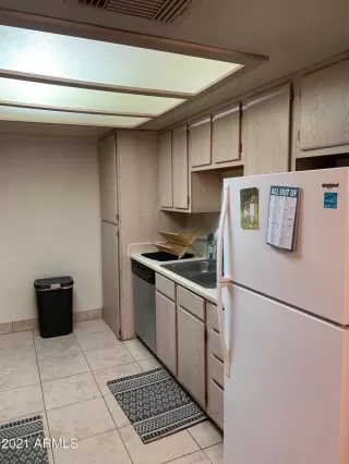 Photo #5: 6239401 Listing 