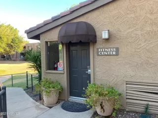 Photo #6: 6239401 Listing 