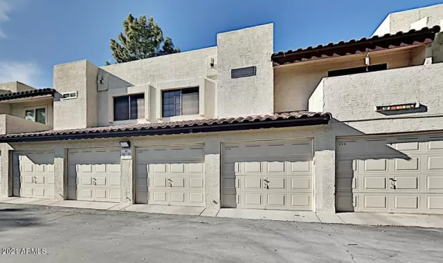 MLS: 6239479 Condo For Sale