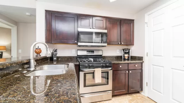 MLS: 6239528 Condo For Sale