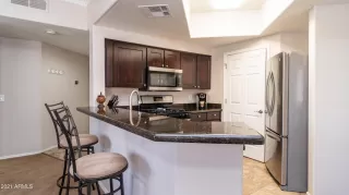 Photo #6: 6239528 Listing