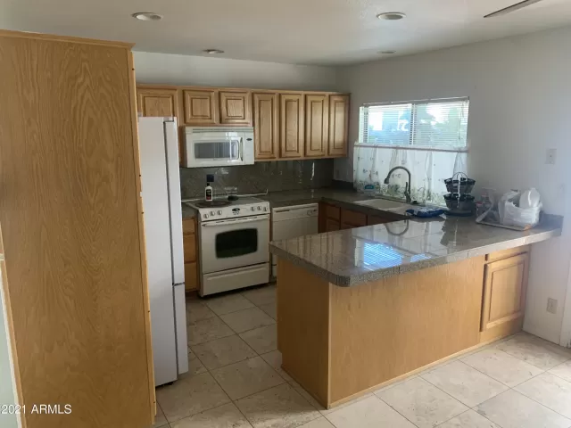 MLS: 6239547 Condo For Sale