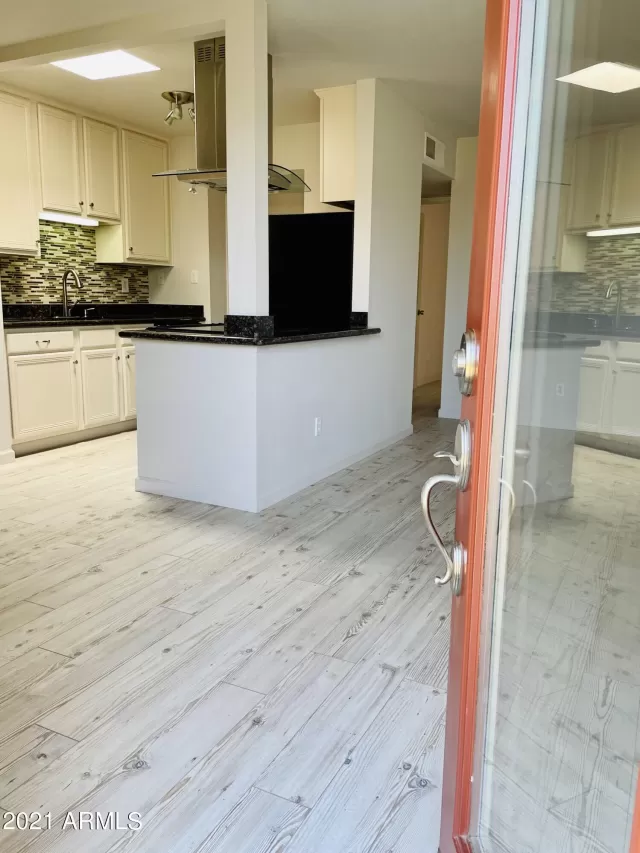 MLS: 6239581 Condo For Sale