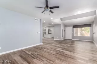 Photo #2: 6239593 Listing