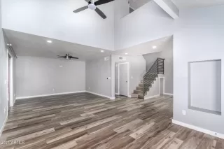 Photo #5: 6239593 Listing