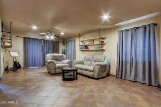 Photo #2: 6239611 Listing 