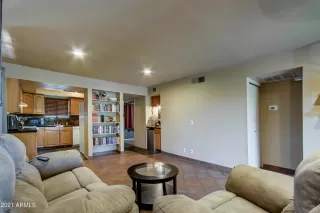 Photo #3: 6239611 Listing 