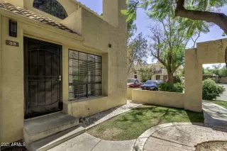 Photo #2: 6239622 Listing