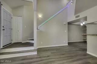 Photo #5: 6239622 Listing