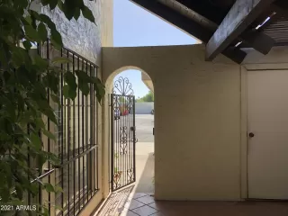 Photo #4: 6239794 Listing