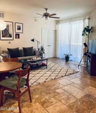 Photo #2: 6239888 Listing