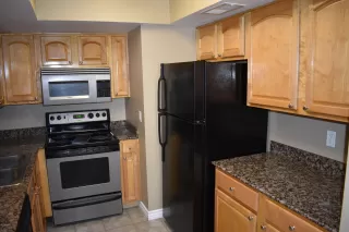 Photo #2: 6239977 Listing