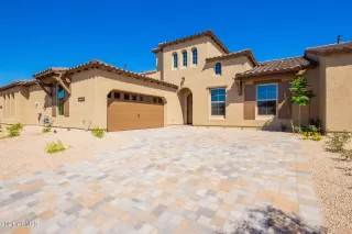 Photo #1: 6240144 Listing