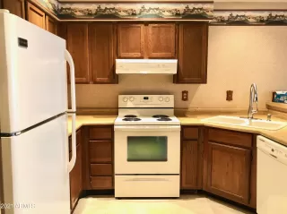 Photo #1: 6240167 Listing