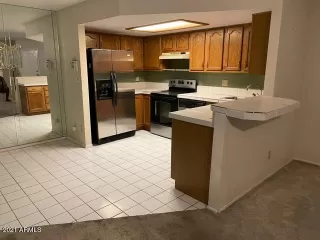 Photo #2: 6240226 Listing