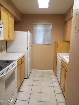 Photo #1: 6240286 Listing 
