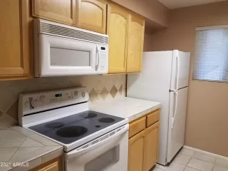 Photo #2: 6240286 Listing 