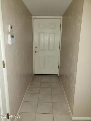 Photo #5: 6240286 Listing 