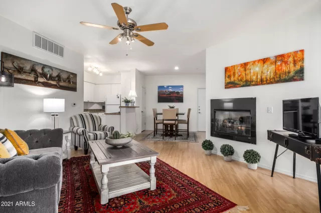 MLS: 6240298 Condo For Sale