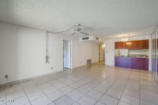 Photo #4: 6240331 Listing 