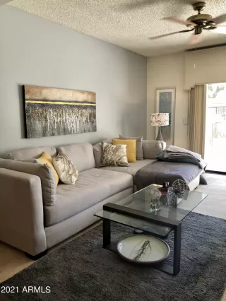 Photo #4: 6240421 Listing