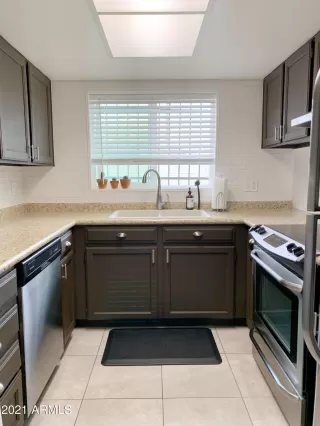 Photo #6: 6240619 Listing 