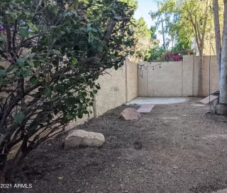 Photo #5: 6240795 Listing