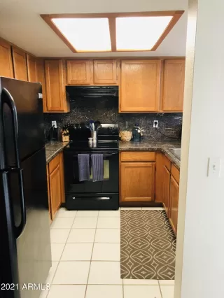 Photo #2: 6240913 Listing