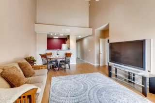 Photo #4: 6240920 Listing 