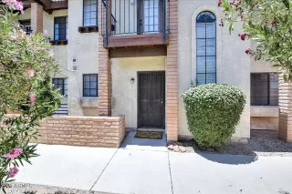 Photo #1: 6240928 Listing